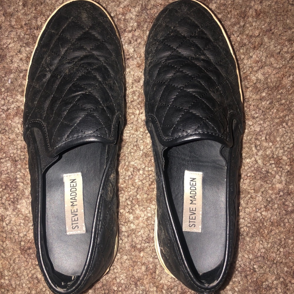 Steve Madden Women’s Black Slide on Sneaker Size8